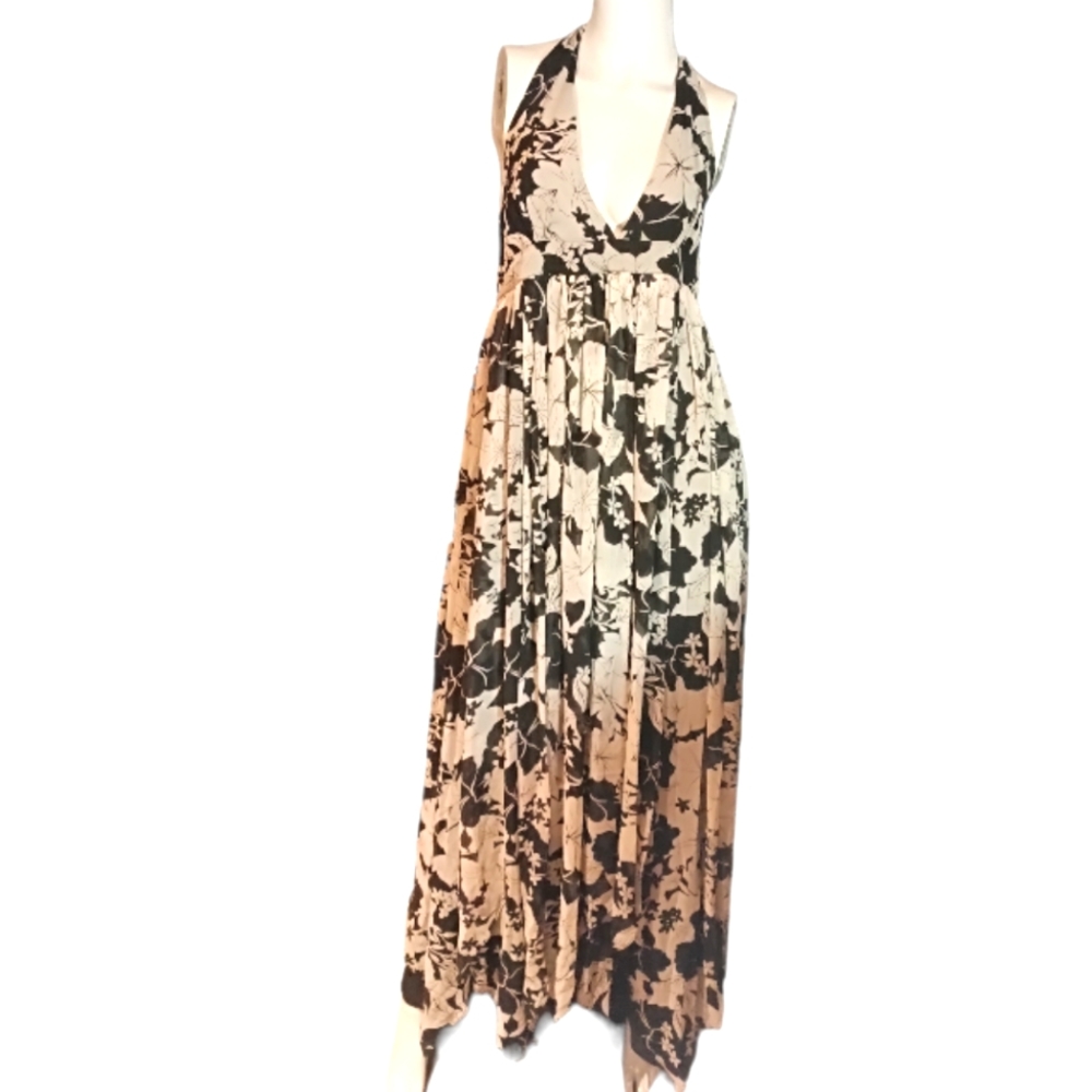 BAO TRANCHI Beautiful Maxi Style dress